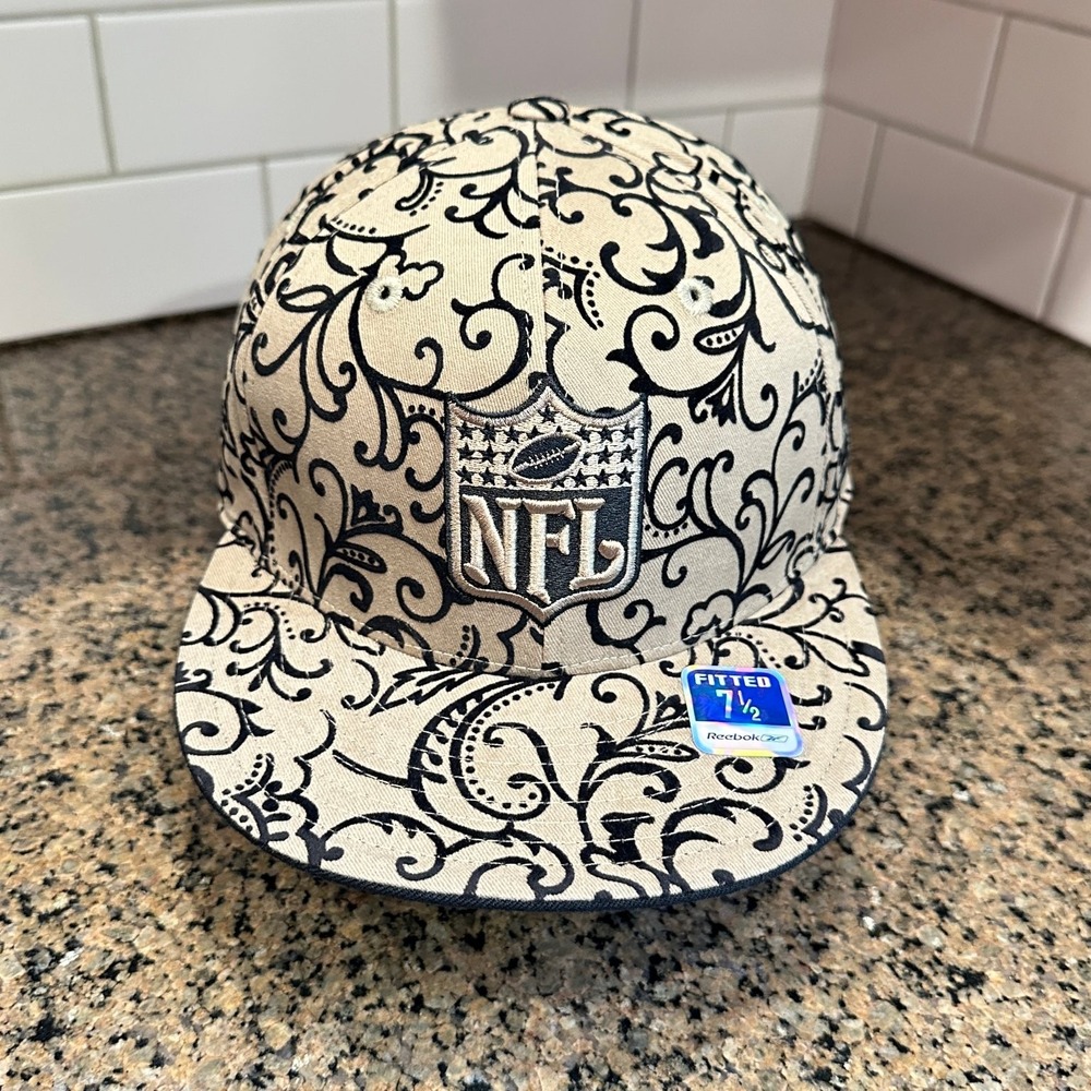 Vtg NFL Reebok Fitted Hat 7 1/2 Tan Black Scroll Paisley Flat Brim Cap Deadstock